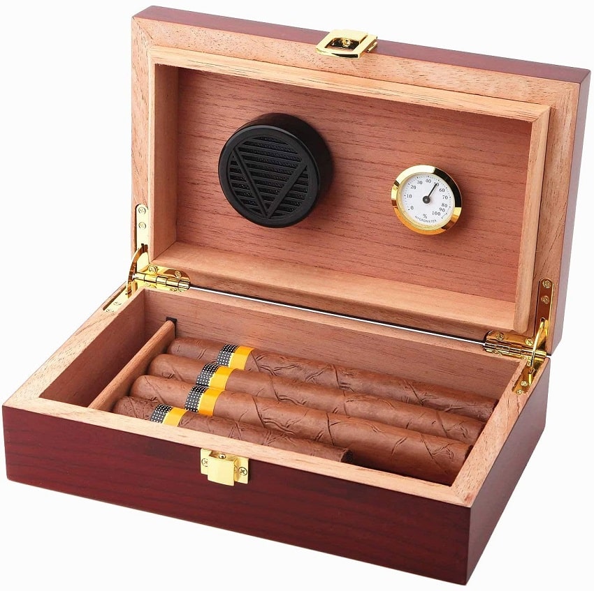 How To Season A Humidor in Easy Way - Trends Magazine