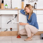 handle a plumbing emergency