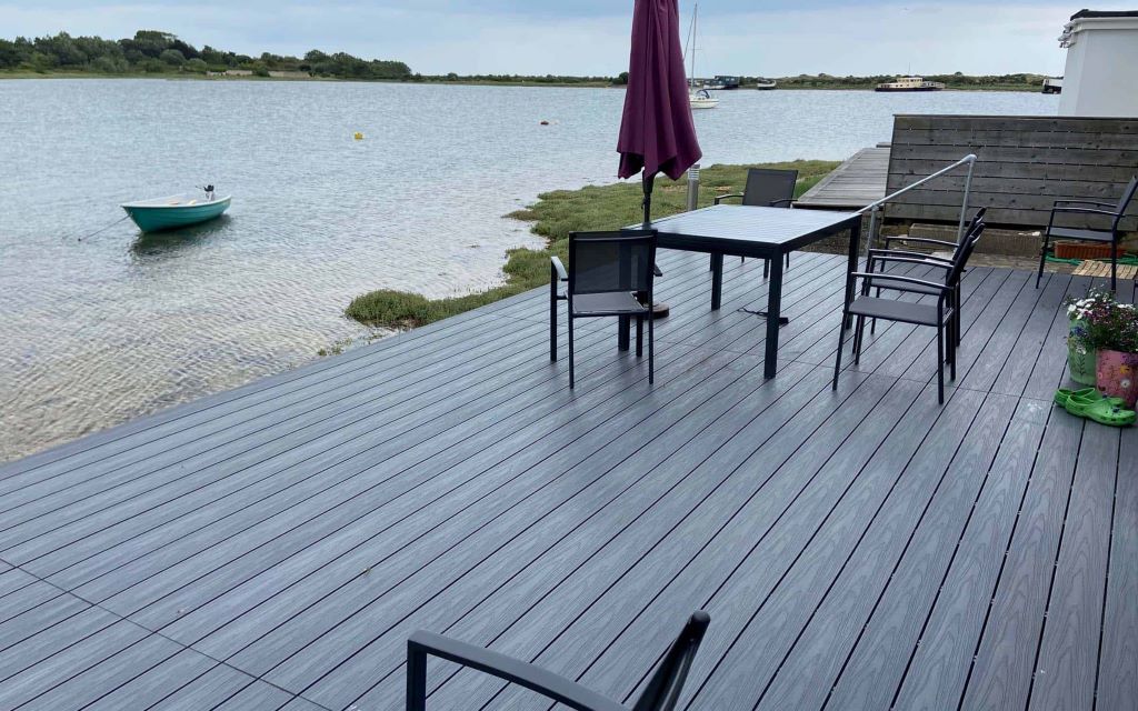 Eco-Friendly Disposal Methods for Composite Decking