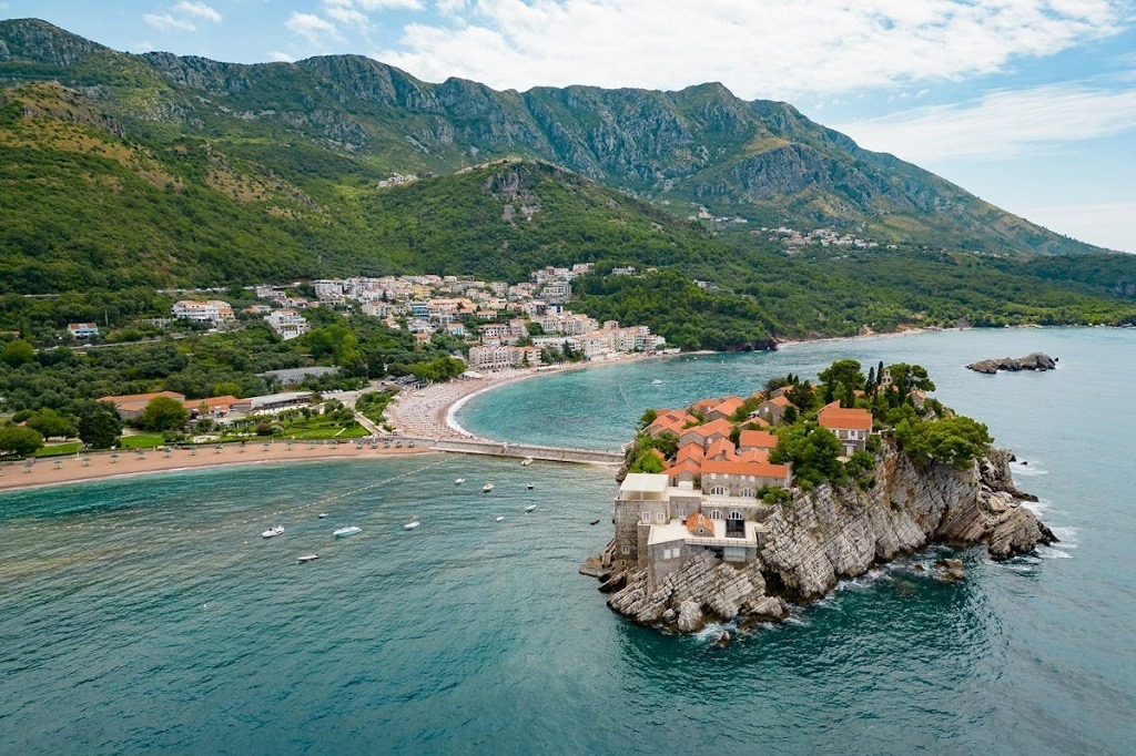 Which European country has the most beaches